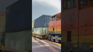 BNSF 3754 speed pass Fullerton station #fypp