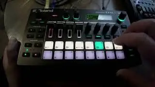 Roland MC-101: JellyFish