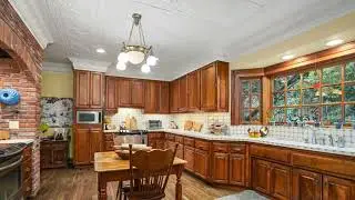 40450 Hilltop Drive