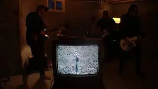 The Dead Bolts - IDCIYDC (Official Video)