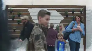 Plenty of art on display at the Southeastern Wildlife Expo!