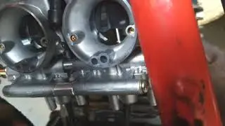 Raptor 660 carbs on xt600, in action