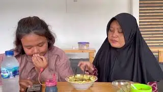 SARAPAN SOTO NING ANGKRINGAN LEK DAMIS - Intan Tetep Guyokno Wongg 🤣🤣🤣