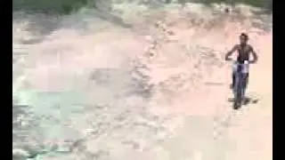 pulando na repressa de bike {pelego mt doido}