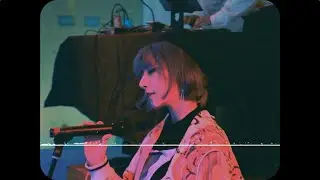 QUESTION CHILDREN- Can't take my eyes off you(Live Video)