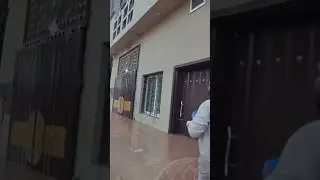 Barkat Colony lahore Chohang water enter people houses | Barkat Colony sumberged in flood water