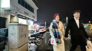 Night Walk in Konya Zafer Square - TURKEY