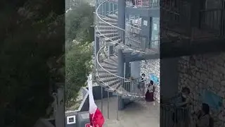 Monkeys Attack Tourists at Gibraltar || ViralHog