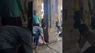 Unique hanging pillar at the Lepakshi temple #viralvideo #ancientindiantemples #travel #explorepage