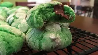 كوكيز الكرنكلز بالنعنع وحبات شوكالاتة الهيرشي- Rula Yummies - Mint crinkles with Chocolate Chips