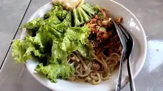 Cwi mie ory di Pare. REVIEW jujur dariku untuk kalian guys...😊 Deskripsi👇