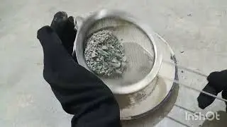 Grey Clay Powder Procedure | Pure Crunch Love & Mind-Relaxing Therapy