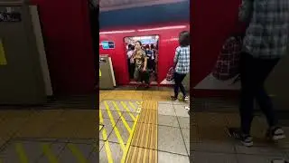 #train #doors is#open #asmrsounds #satisfying #asmr #trending #shortvideo #short #japan