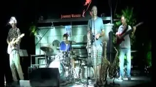 Goodmorning Blues Band - The Wall  Live 2014 (Turkish Band)
