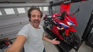 2025 Honda CBR650R Review - In the Garage with Adam Waheed