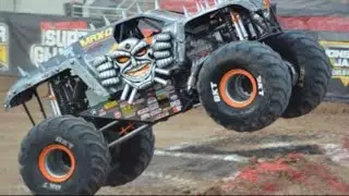 MONSTER JAM WORLD FINALS 21- Freestyle Part 2!