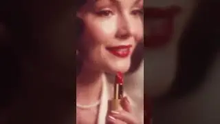 Постановочная реклама косметики Голливуда 1950-х годов, гламур кинозвезд, пародия на винтажную кр...