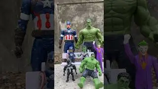&ldquo;Hulk and Captain America together with their kids.&rdquo; 👨&zwj;👧&zwj;👦💥🛡️ #toys #marveltoys #hulk