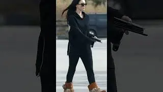 megan fox street style machine gun kellytransformersmegan fox transformers