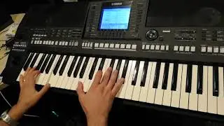 Klavye ile bass ve bateri çalma teknikleri tanıtım videosu