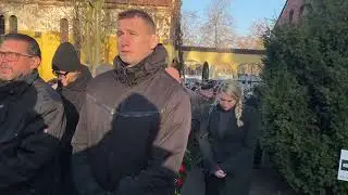 Pogrzeb Tadeusza Ekierta byłego prezesa Rafako SA i prezesa RIG, kondukt na cmentarzu Jeruzalem