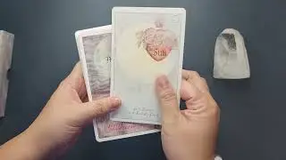 Heavenly Bodies Astrology Deck - Full Flip Through