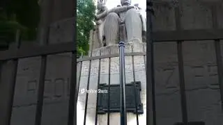El #monumento a #Roque #S&aacute;enz #Pe&ntilde;a, #creado por #Jos&eacute; #Fioravanti