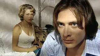 МОЛОДОЙ УЧИТЕЛЬ ЗАКРУТИЛ СТРАСТНЫЙ РОМАН С МАМОЙ СВОИХ УЧЕНИКОВ