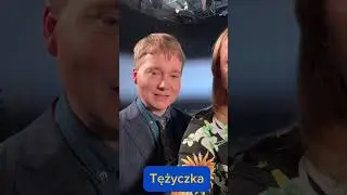 Objawy tężyczki: skurcze mięśni, mrowienie w opuszkach palc&oacute;w.