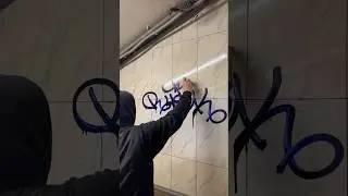 Squeezer tagging 🥷 #graffiti #tagging #graffititagging #letters #painting #graffitiart #artist #art