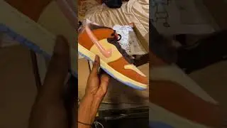 Social status Free lunch nike dunk mid