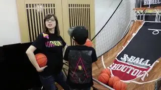 サプライズ プレゼント ドッキリ！バスケ対決で大号泣！中身は何？