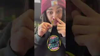 Nose blinkers at the smoke shop