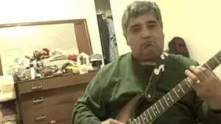 Frets99 just playing the Squier Vintage Modified Strat