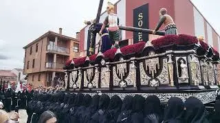 Procesión del encuentro,  en Astorga, donde se guardan los pasos.