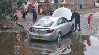 Cars Going Through Rufford Ford EPIC FAIL! (27/10/22