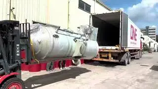 Wet scrubber system container loading: