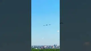 Самолёты Су-30 над Минском низко над домами / Airplanes low flight in Minsk city