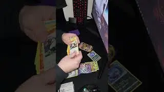 Sword & Shield 5 packs opening, come get your codes! Indeedee v pull