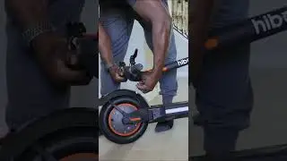 Convenient folding scooter.#scooter #electricscooter #escooter #scootering #citywalk #hiboy