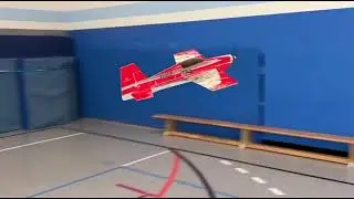 Hallenfliegen im Januar 2026, hier mit Eratix von Eflite