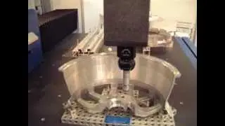 Automatischer Tasterwechsel auf einer CNC-Koordinatenmessmaschine SIGMA von THOME Pr&auml;zision