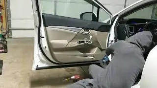 2015 Honda Civic doors panels removal