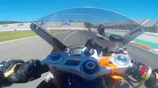Panigale 1299 Vs 675R Cheste
