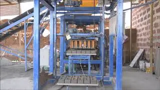 DONGYUE QT4-24 BRICK MACHINE