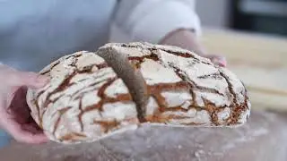 Perfektes Sauerteigbrot zu Hause: Mit der Denk Bread&Cake XL Backplatte zum Holzbackofen-Ergebnis!