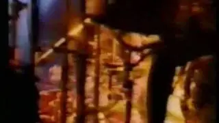 Kiss-Detroit Rock City (Dressed To Kill Costumes) & Interview