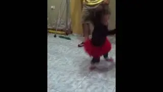 Magery hermosa bailando