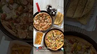Buy 1 & Get 3 free! 💖 ✨​ #food #shots #pizza #pizzalover #foodie #pujaspecial #offers