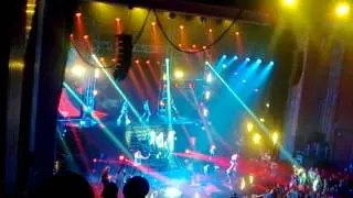 Blue- One Love (Big Reunion)